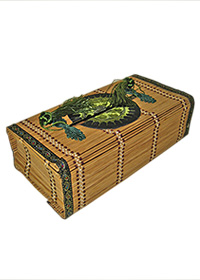 Салфетница из бамбука с зеленым орнаментом